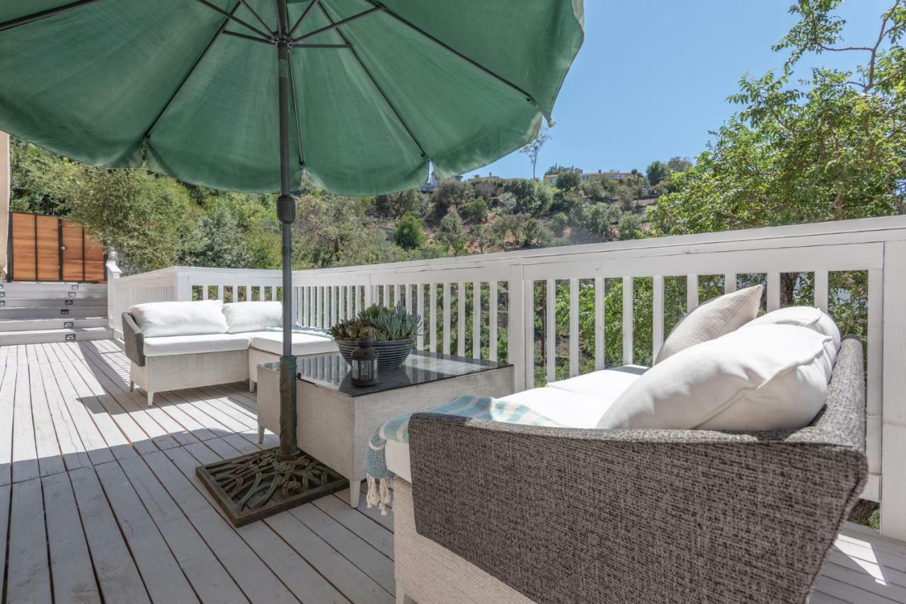 Modern Guest House Nestled In The Hollywood Hills With Huge Deck And Wow Views! Los Angeles Exteriér fotografie